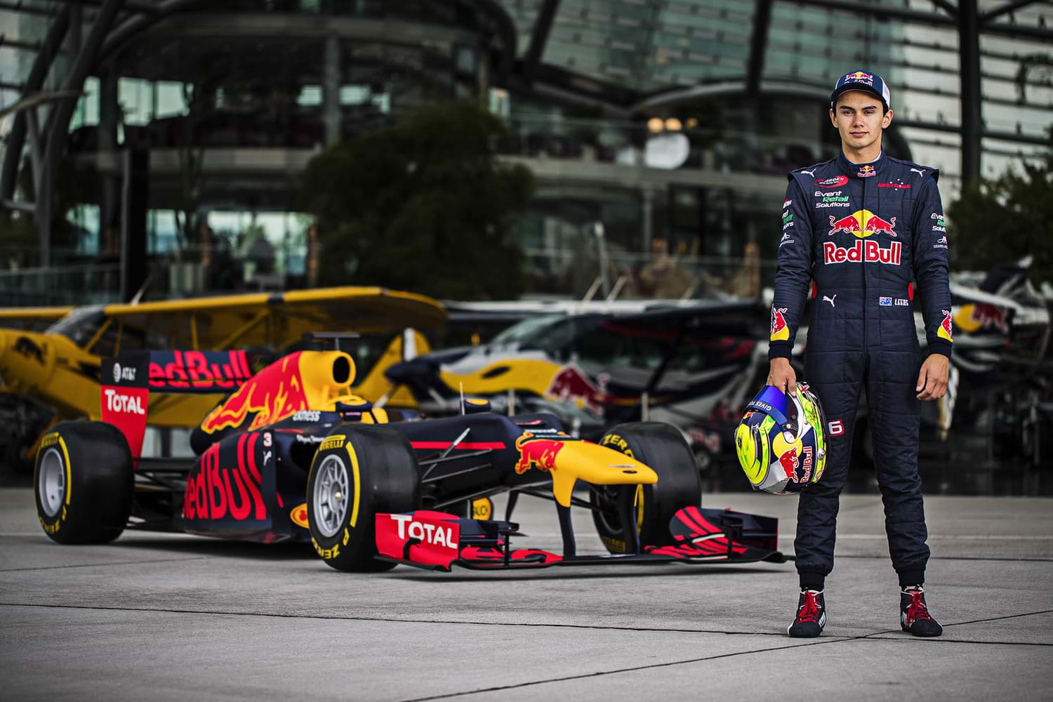 Luis Leeds - international motor racer